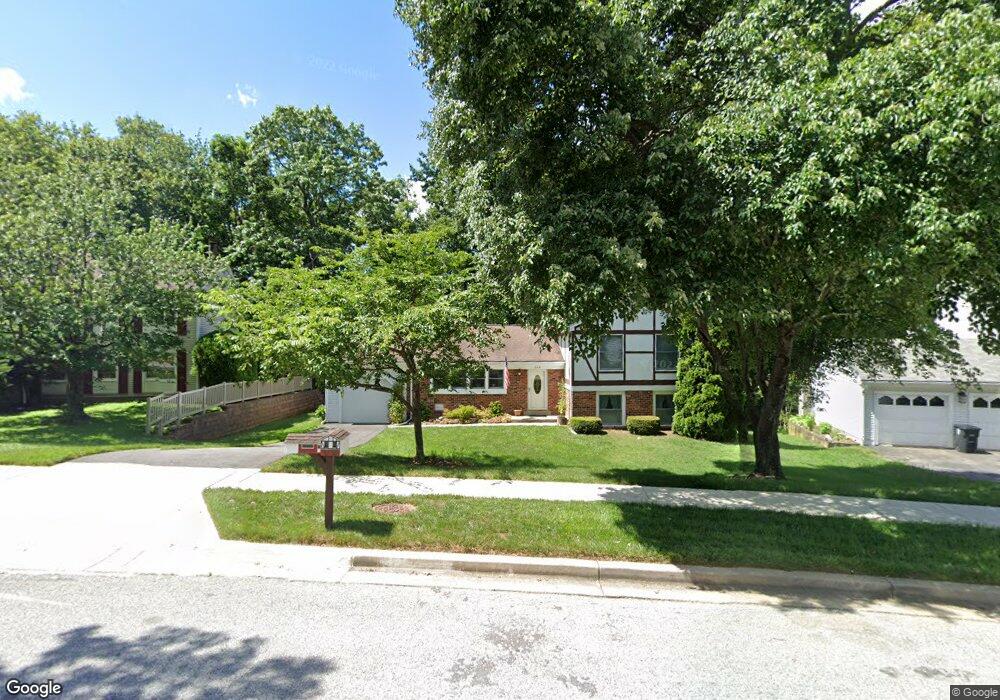 8410 Oak Stream Dr, Laurel, MD 20708 - photo 1