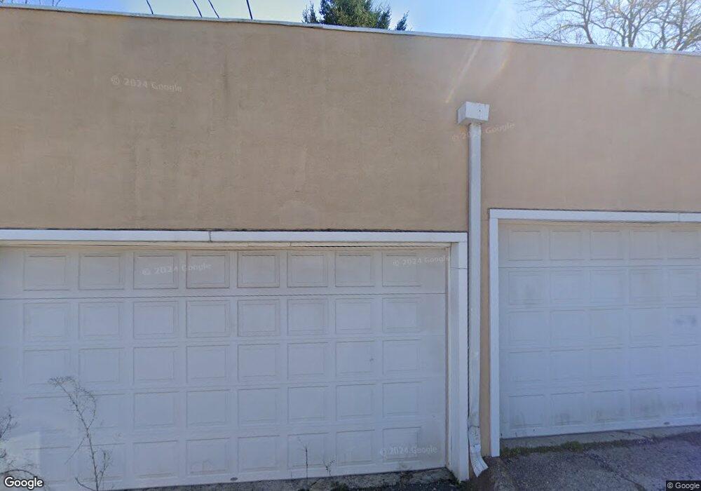 911 N Emery St, Allentown, PA 18102 - photo 1