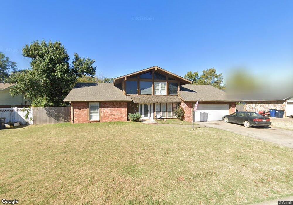 1924 N Philadelphia Ave, Shawnee, OK 74804 - photo 1