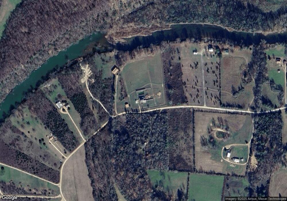 540 Buffalo Bottom Rd, Linden, TN 37096 - photo 1