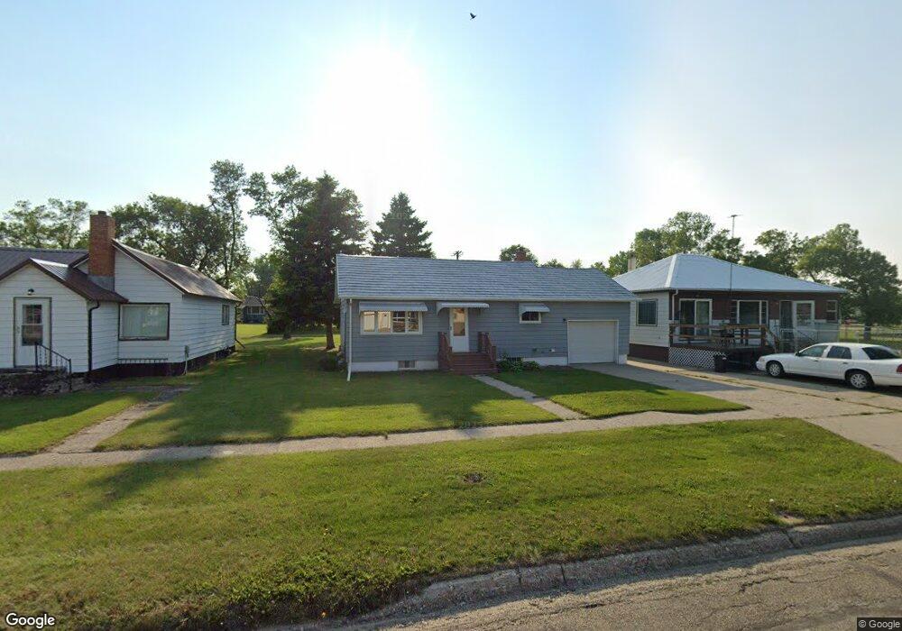 308 Walnut St, Turtle Lake, ND 58575 - photo 1