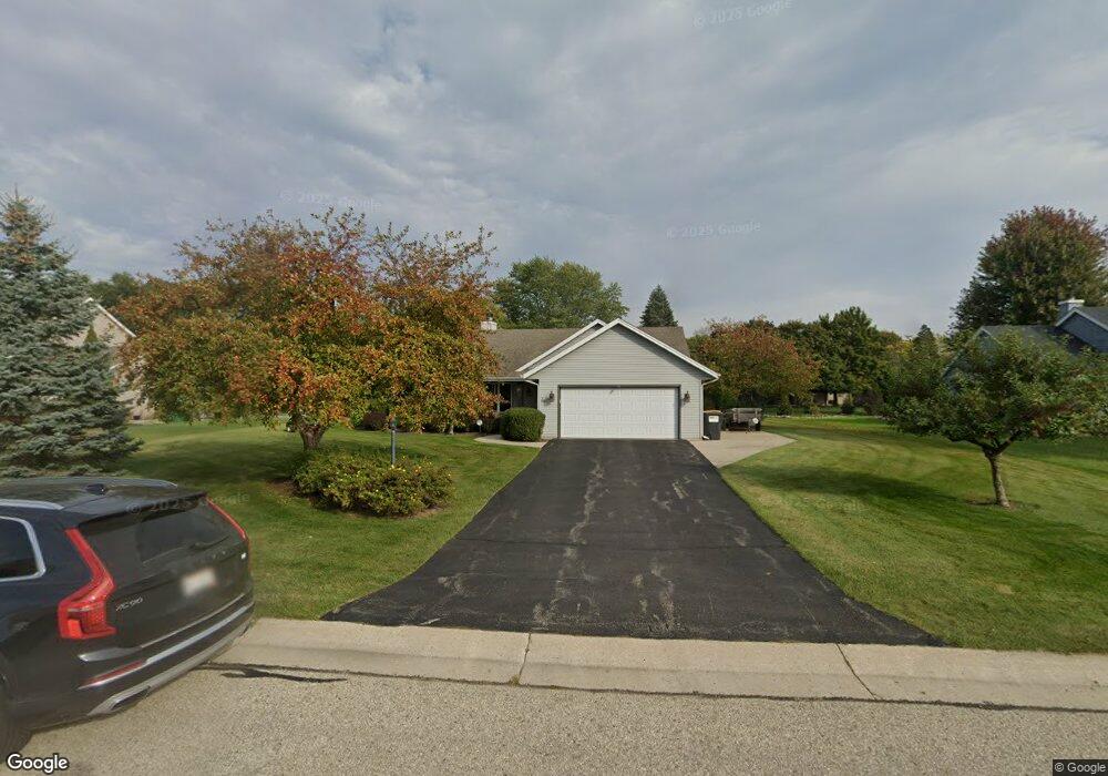 W157N9942 Bayberry Cir, Germantown, WI 53022 - photo 1