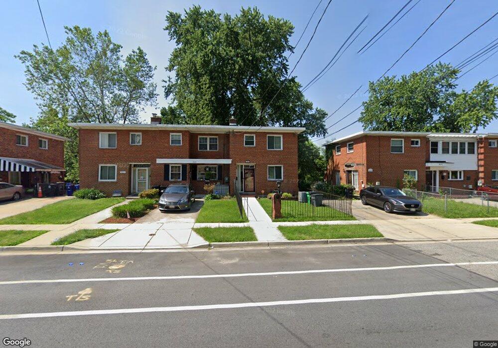 927 Owens Rd, Oxon Hill, MD 20745 - photo 1