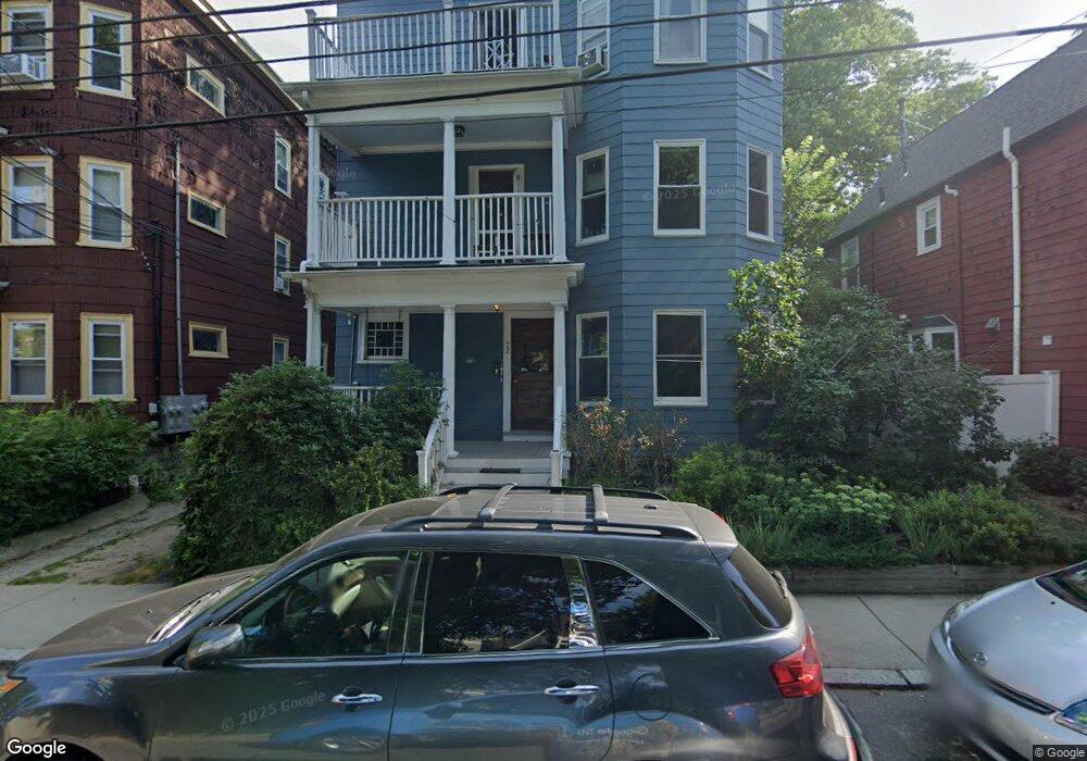 72 Line St unit 3, Somerville, MA 02143 - photo 1