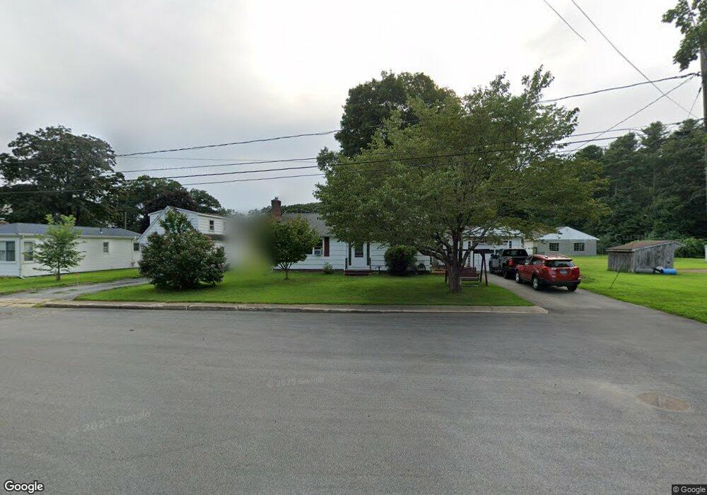 81 Cross St, Danielson, CT 06239 - photo 1