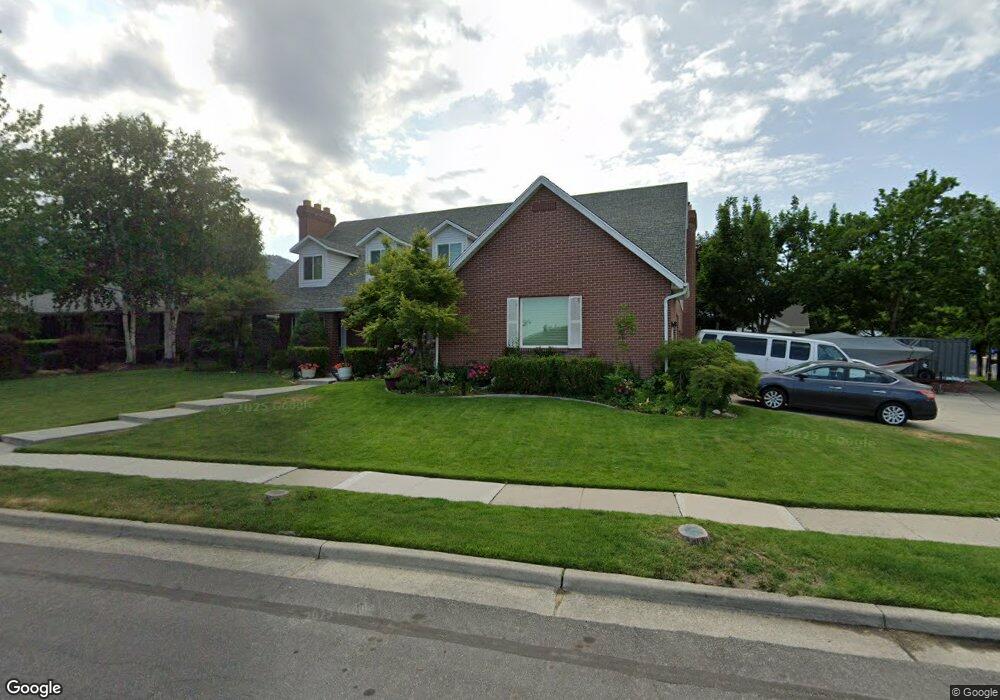 1942 Jardim Cir, Sandy, UT 84093 - photo 1