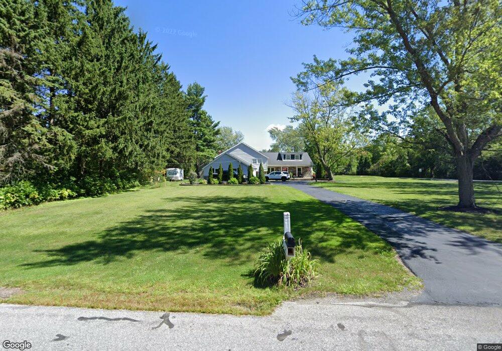 11415 Willow Hill Dr, Chesterland, OH 44026 - photo 1