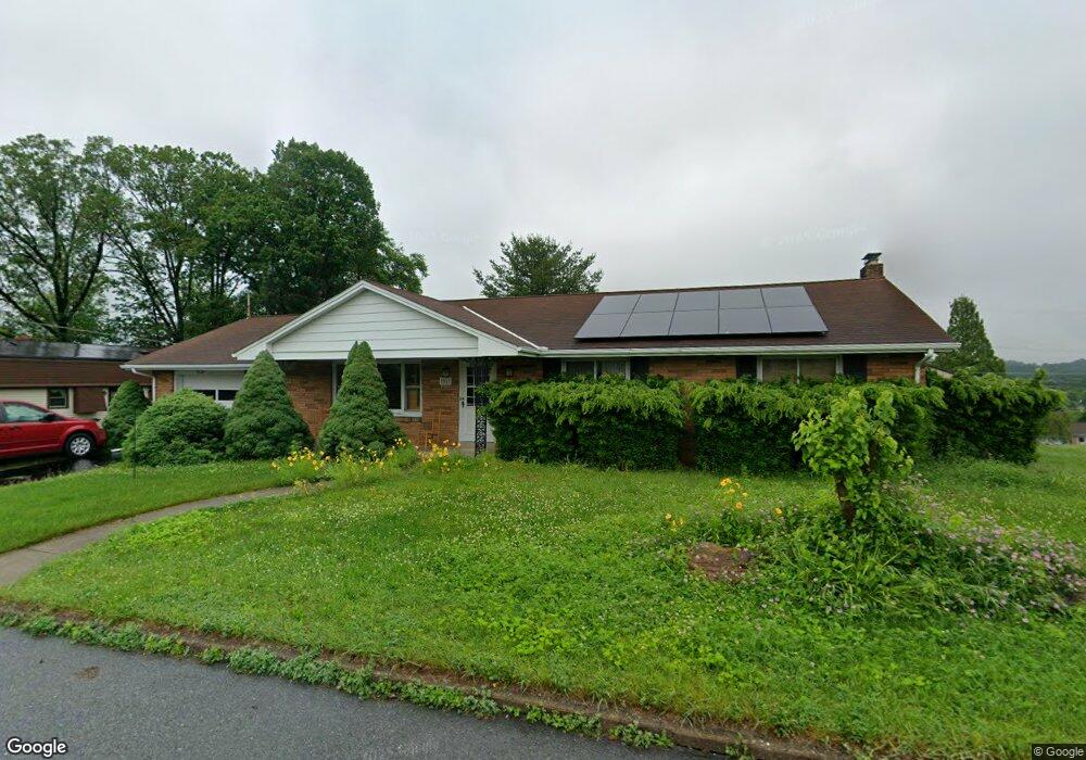 2547 Gap View Rd, Slatington, PA 18080 - photo 1
