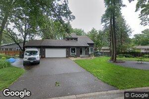 4830 Lakeview Dr, Saint Paul, MN 55126