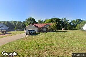 112 Country Meadows Dr, Jenkinsburg, GA 30234