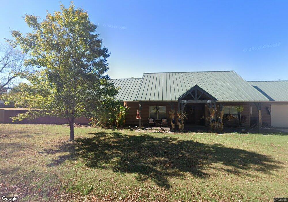 804 N Sherman Ave, Okmulgee, OK 74447 - photo 1