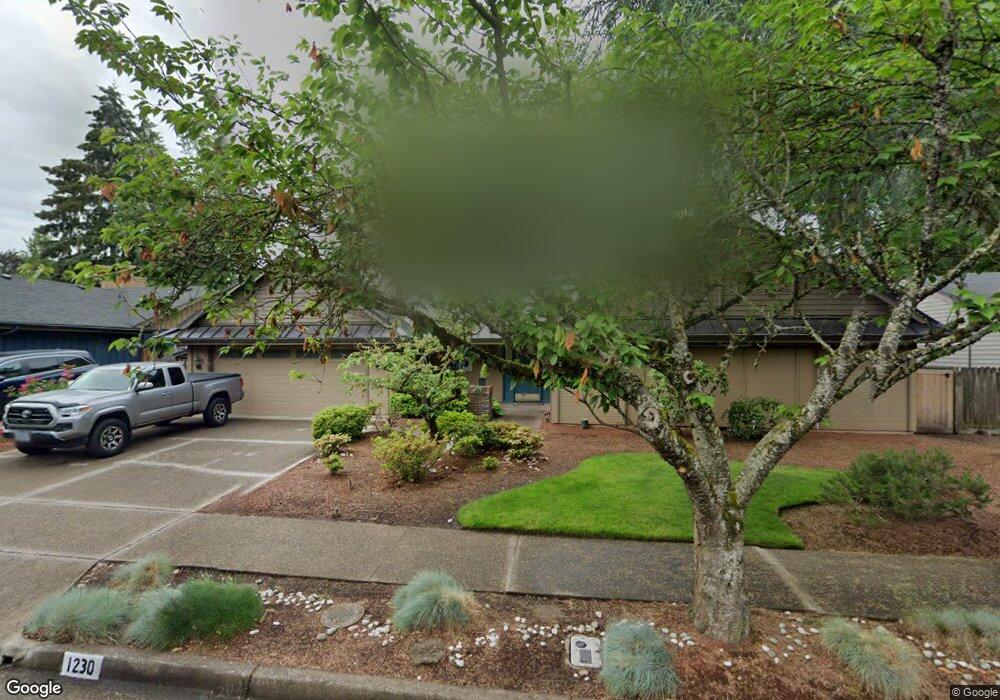 1230 Cedar Ridge Dr, Eugene, OR 97401 - photo 1