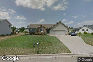 413 Heritage Dr, Gnadenhutten, OH 44629