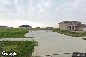 5507 Kestrel Pkwy, Omaha, NE 68022