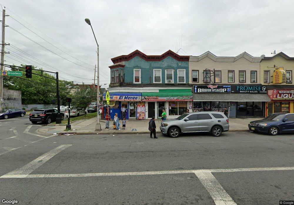 324 1/2 Broadway, Newark, NJ 07104 - photo 1