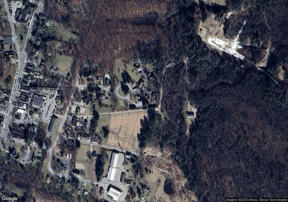 23 Fowler St, Salisbury, CT 06068 - photo 1