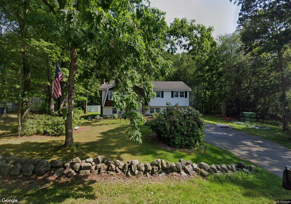 153 Litchfield Rd, Londonderry, NH 03053 - photo 1