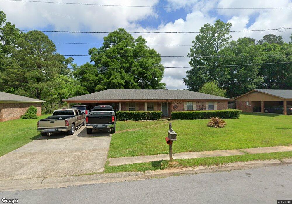 45 Clairmont Cir, Laurel, MS 39440 - photo 1
