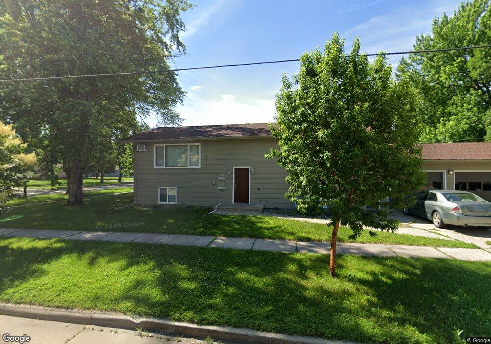 1602 14th Ave S, Fargo, ND 58103 - photo 1