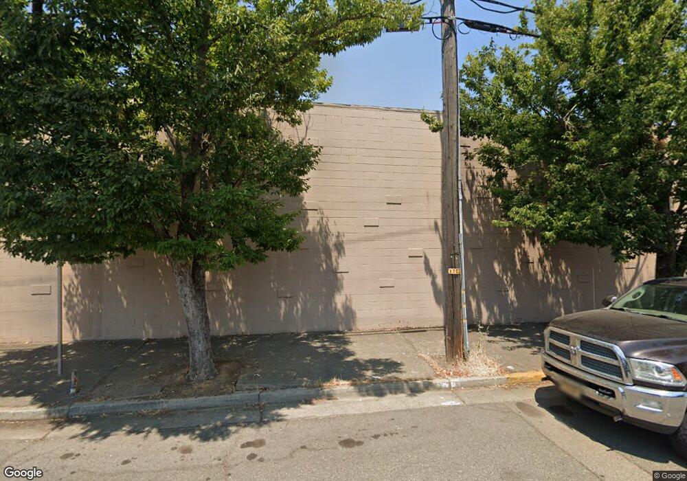 860 Commerce St, Redding, CA 96002 - photo 1