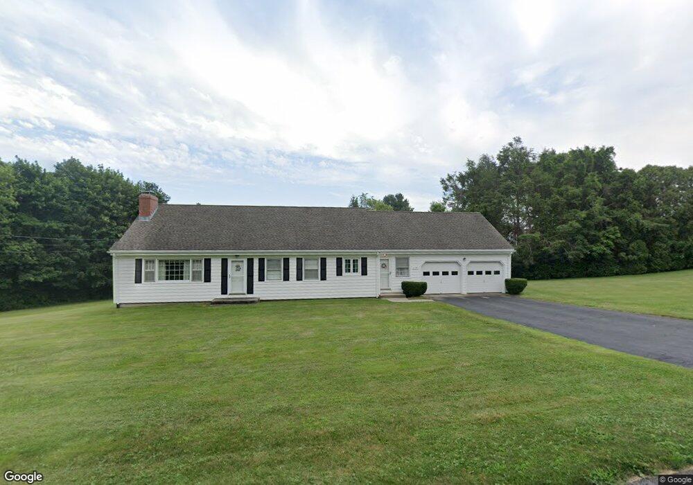 1340 Wapping Rd, Middletown, RI 02842 - photo 1