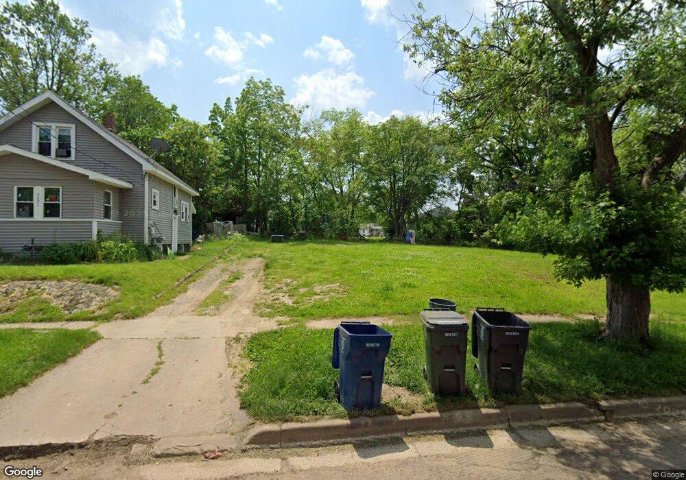 2225 Reid St, Flint, MI 48503 - photo 1