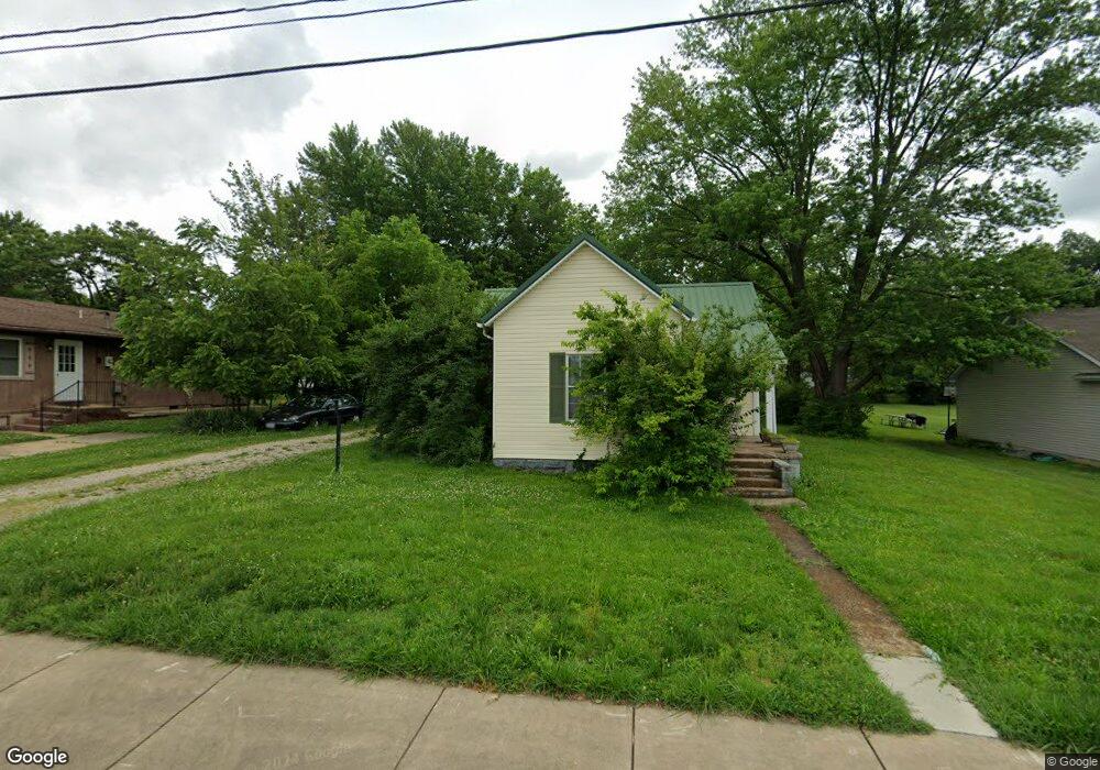 810 Perrine Rd, Farmington, MO 63640 - photo 1