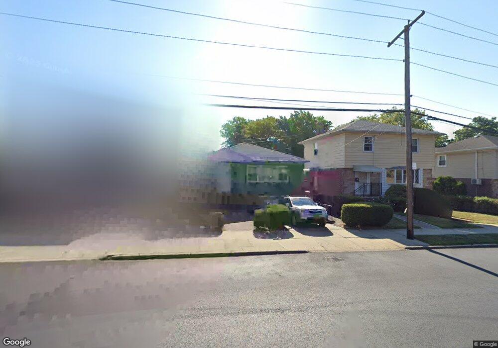 6549 164th St, Fresh Meadows, NY 11365 - photo 1