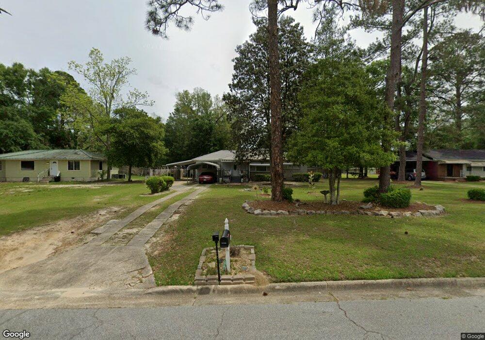 1929 3rd St SE, Moultrie, GA 31768 - photo 1