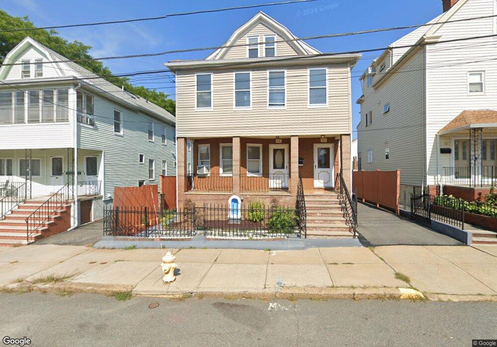 30 Medford St unit A, Medford, MA 02155 - photo 1