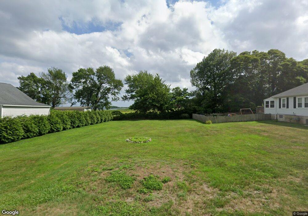 46 Seacrest Ln, Warwick, RI 02889 - photo 1