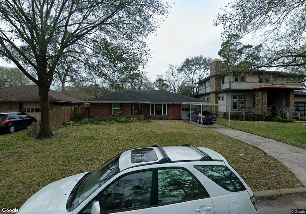 2215 Hewitt Dr, Houston, TX 77018 - photo 1