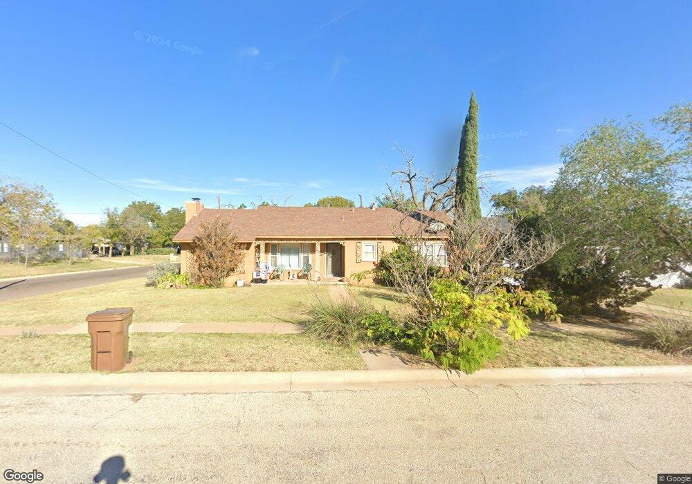 608 W 16th St, Big Spring, TX 79720 - photo 1