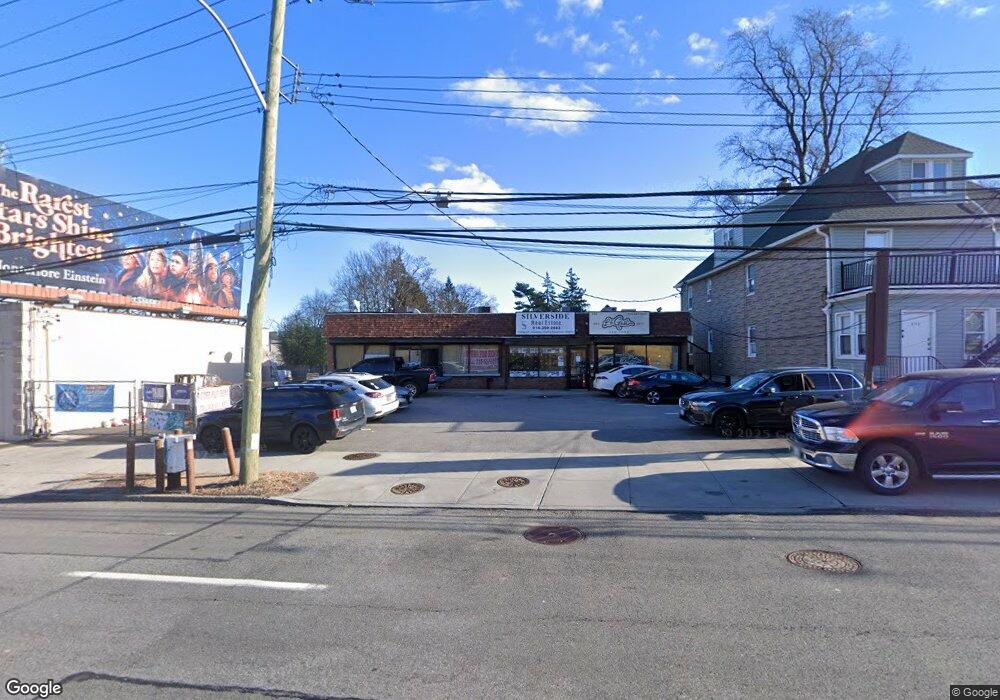 670 Central Park Ave, Yonkers, NY 10704 - photo 1