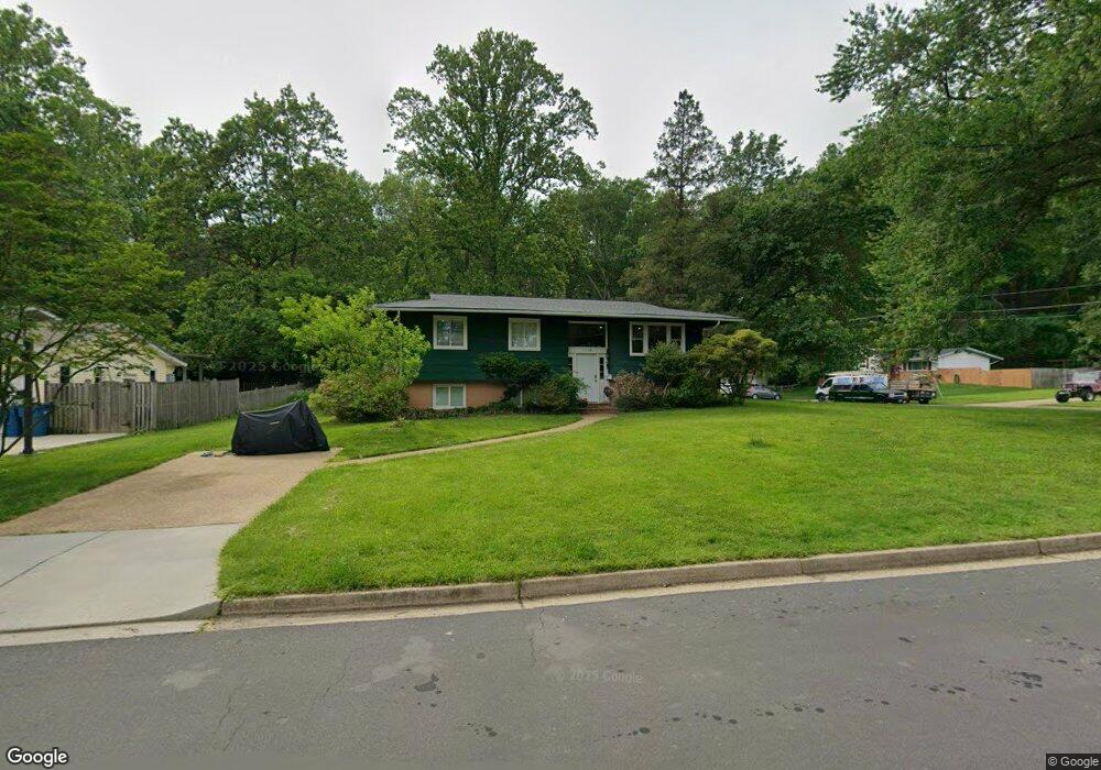 11128 Byrd Dr, Fairfax, VA 22030 - photo 1