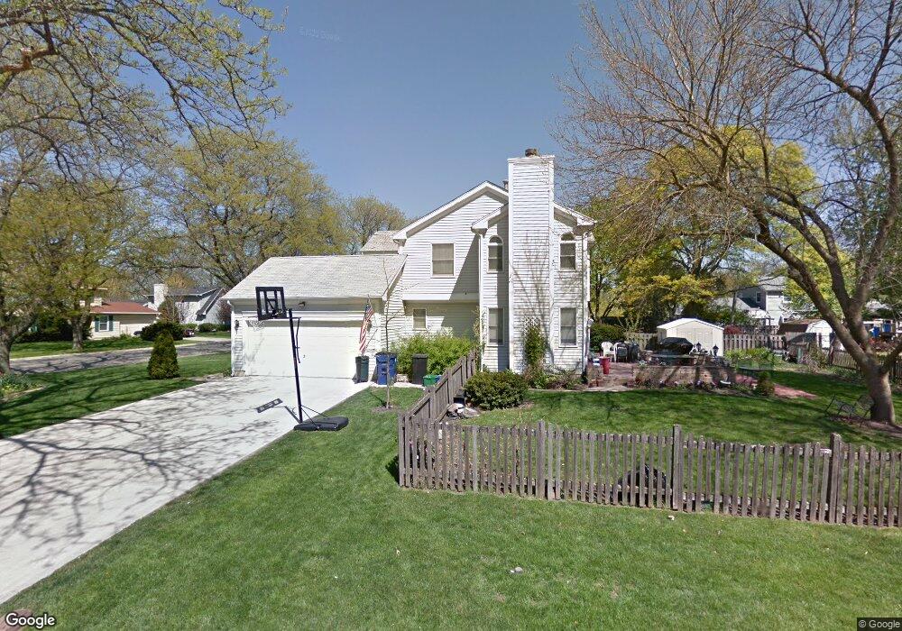 901 N Commonwealth Ave, Aurora, IL 60506 - photo 1