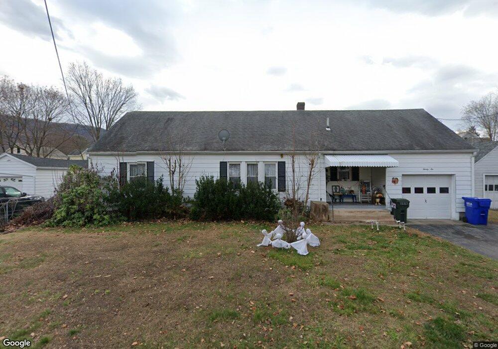 22 Mount Tom Ave, Easthampton, MA 01027 - photo 1