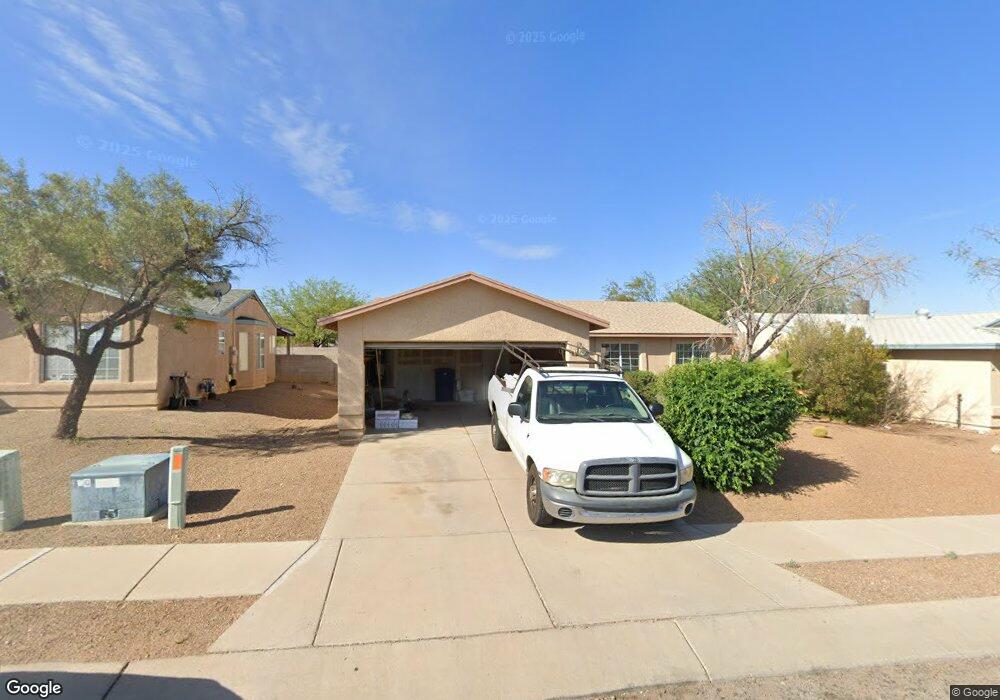 8812 E Squaw Peak Dr, Tucson, AZ 85730 - photo 1