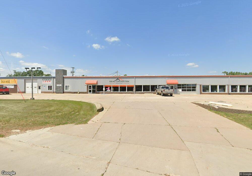 5100 Center Point Rd NE, Cedar Rapids, IA 52402 - photo 1