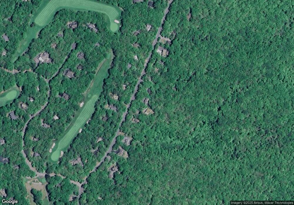 319 Canoe Brook Dr, Hawley, PA 18428 - photo 1