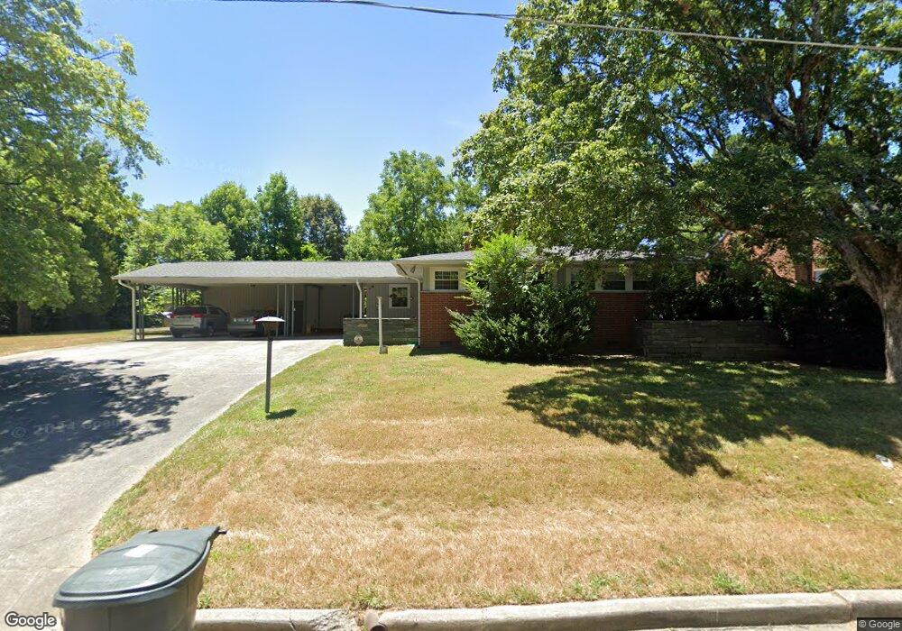 815 Lewis St, Asheboro, NC 27203 - photo 1