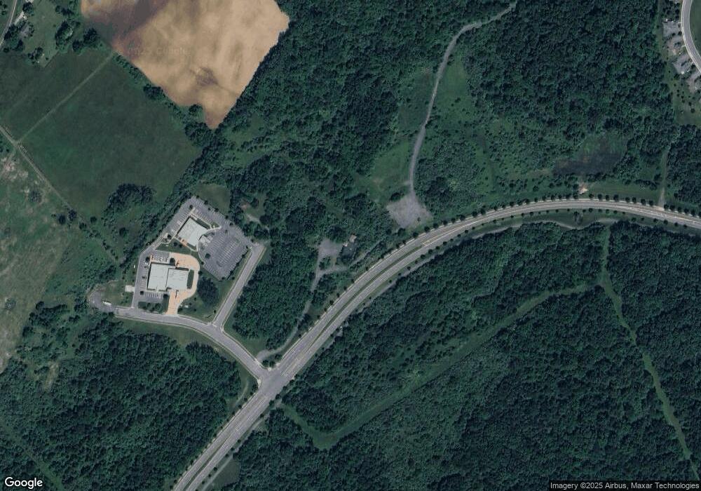 381 Spinning Wheel Ln, Winchester, VA 22603 - photo 1