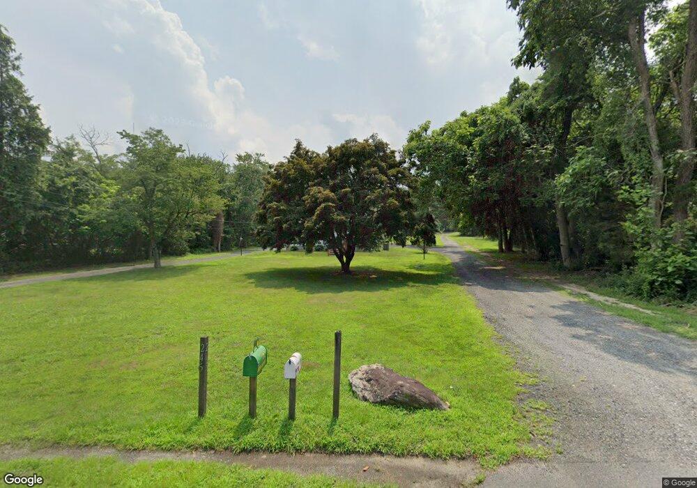 245 Shoemaker Ln, Bridgeton, NJ 08302 - photo 1