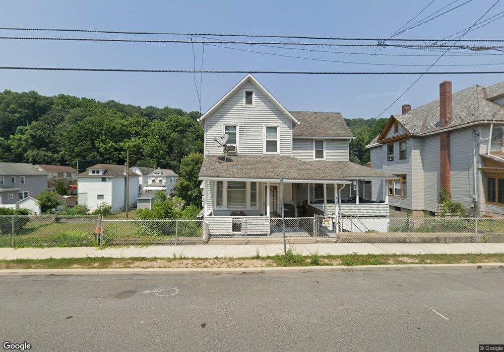 124 W Main St, Glen Lyon, PA 18617 - photo 1