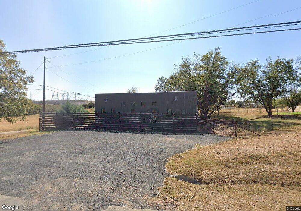 849 & 877 W Live Oak St, Fredericksburg, TX 78624 - photo 1