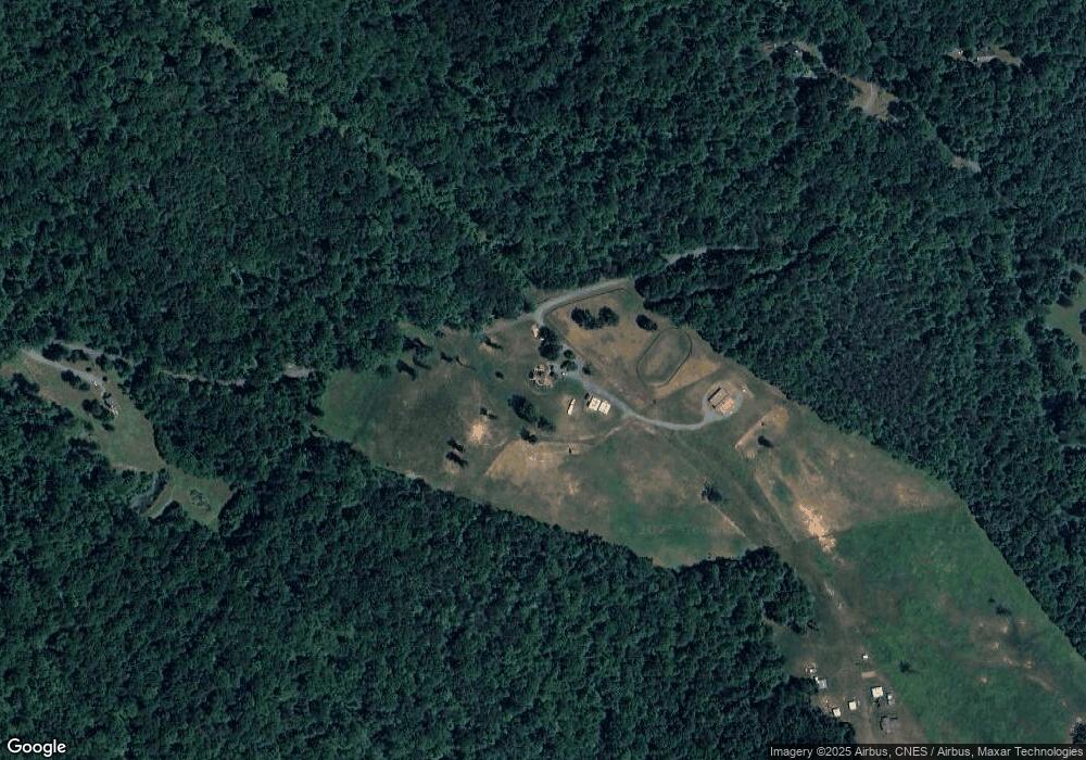 472 Powell Mountain Rd, Stanardsville, VA 22973 - photo 1