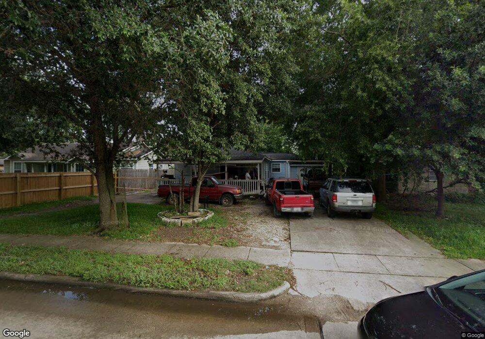 7330 Dixie Dr, Houston, TX 77087 - photo 1