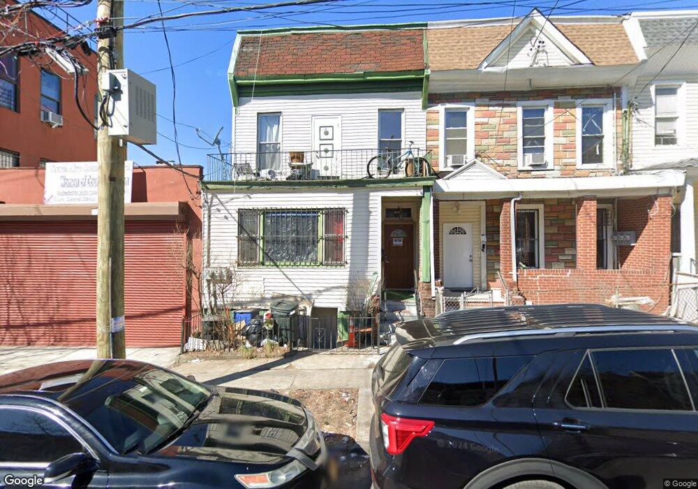 1315 Teller Ave, Bronx, NY 10456 - photo 1