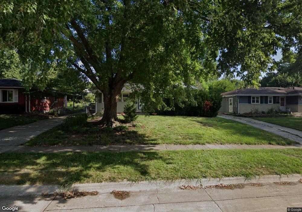 3227 Hillcrest Dr, Des Moines, IA 50310 - photo 1