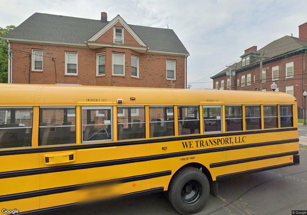 414 Newfield Ave unit 2F, Bridgeport, CT 06607 - photo 1